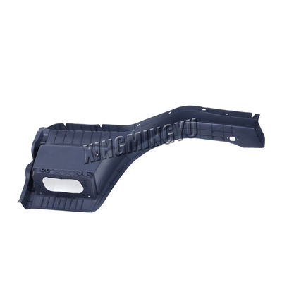 สินค้าที่ออกมาจากจีน ช่องหน้าพลาสติกใหม่สําหรับรถบรรทุก Dongfeng Chenglong 609 M61-8403221B M61-8403221B-YC M61-8403321/421