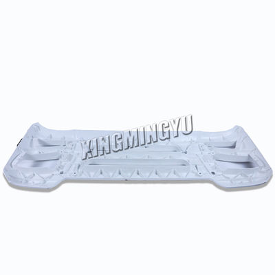 อะไหล่รถบรรทุก บัมเปอร์ด้านหน้า 812W41610-0306 812W41610-0003 สําหรับอะไหล่ Sitrak