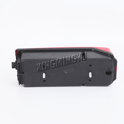 โคมไฟท้าย สําหรับ VOLVO FH FM Truck Body Parts 20425720 20425729 20425730 20507625 20513087